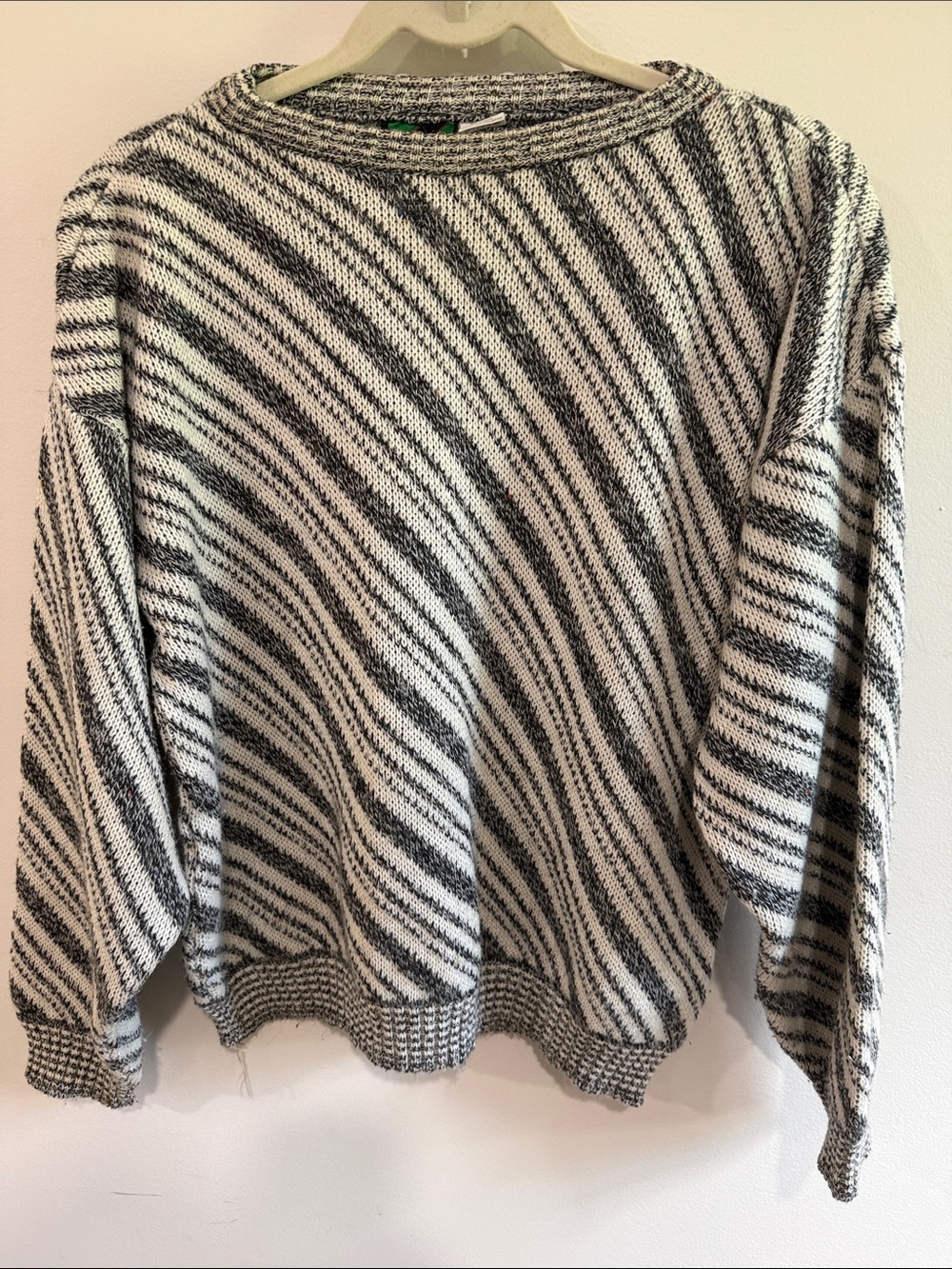 Vintage Casual Black & White Striped Women's Sweater